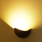 Halbrunde LED-Wandleuchte – Minimalistische Wandbeleuchtung
