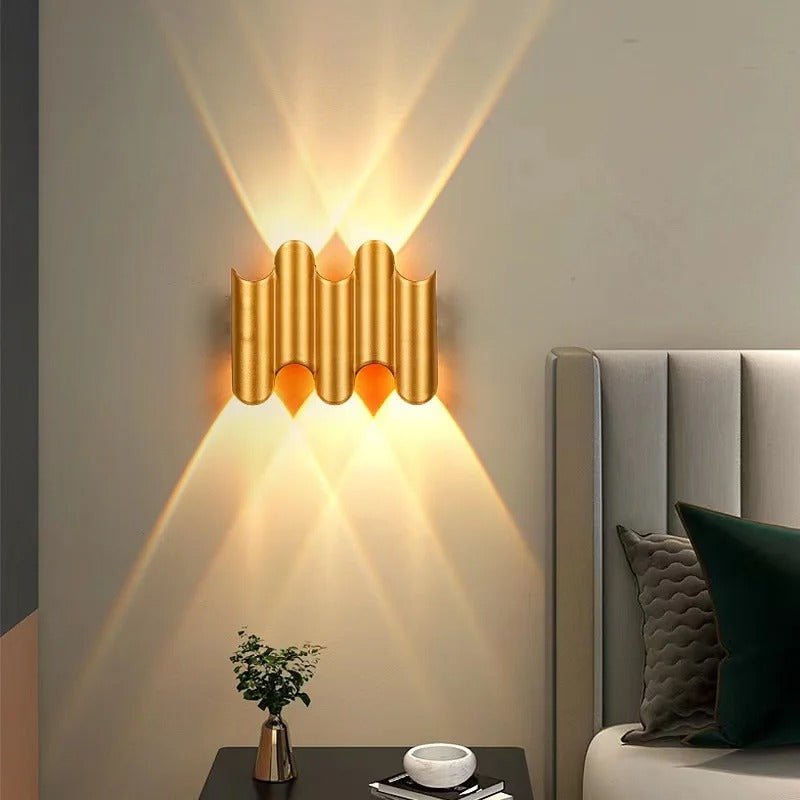 Wellenförmige LED-Wandleuchte – Beruhigende Lichtakzente für Ihr Zuhause